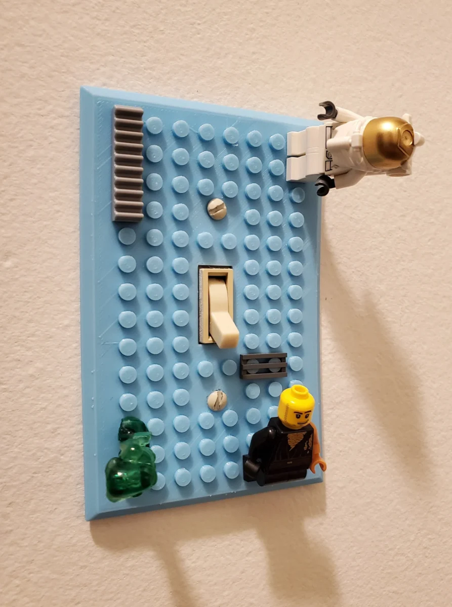 Накладка Brick Toggle