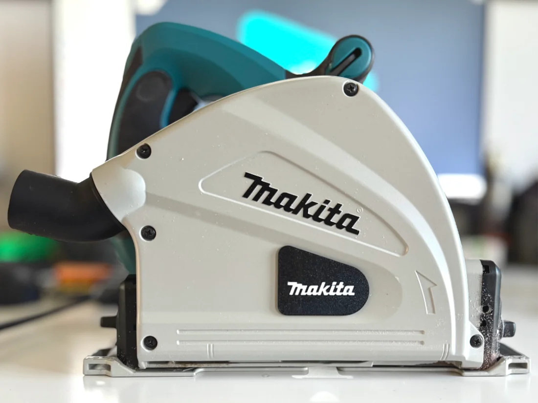 Пылезащитная заглушка для пилы Makita SP6000
